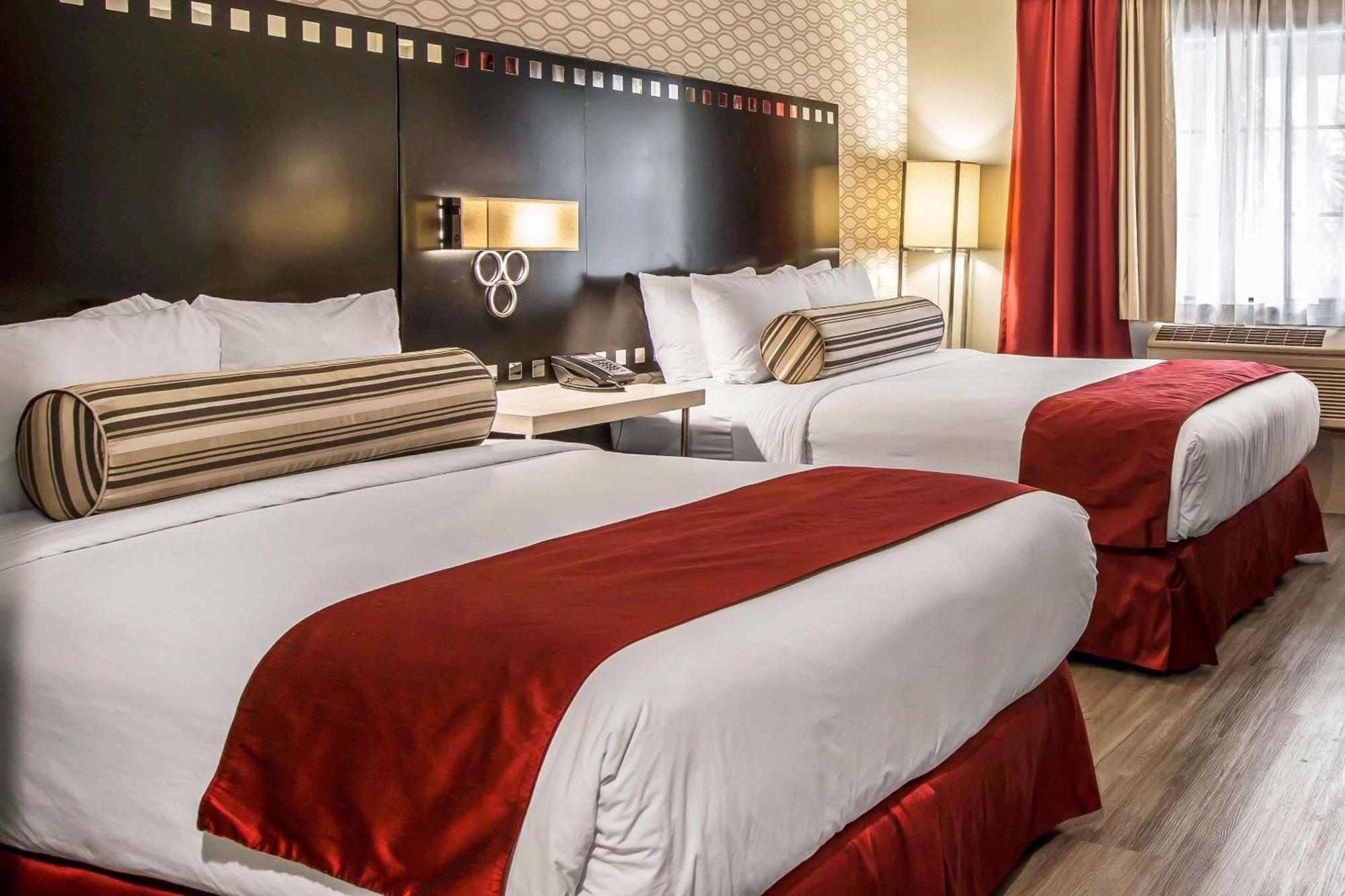 Tilt Universal-hollywood, Ascend Collection Hotel 3*